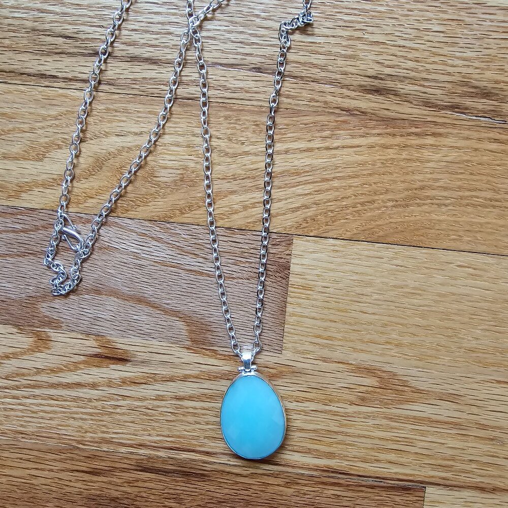 Stella and Dot Sanibel Reversible Necklace. Like new.